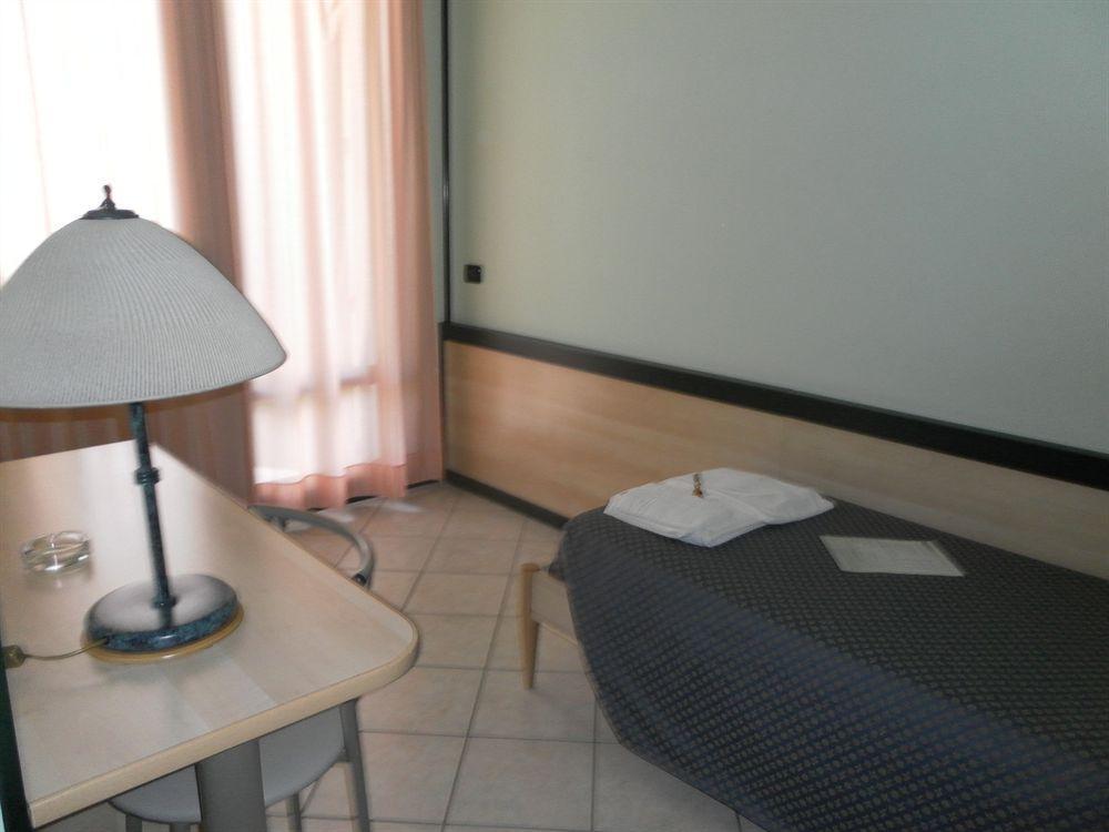 Hotel Gran Delta Di Alba-Invest Srl Rosolina Eksteriør bilde