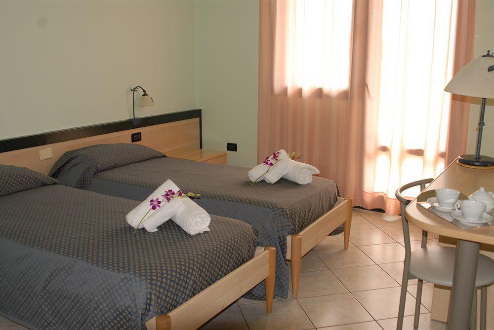 Hotel Gran Delta Di Alba-Invest Srl Rosolina Eksteriør bilde