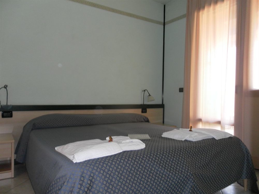 Hotel Gran Delta Di Alba-Invest Srl Rosolina Eksteriør bilde
